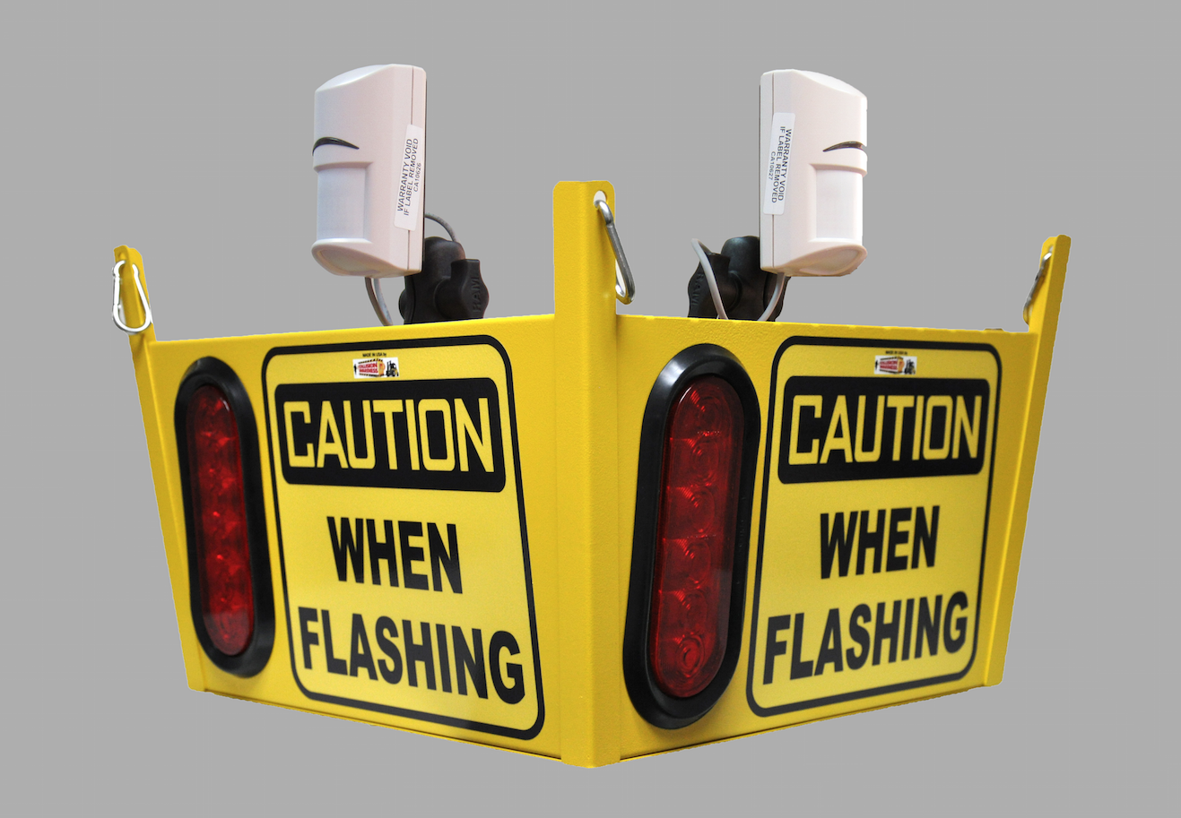 Look Out 2 XL OPP Custom Collision Awareness Ceiling Mount - All Flash Look Out 2 XL OPP, Collision Awareness, Collision Safety, Safety Products, Forklift Safety, Warehouse Safety, Collision Awareness, Dock Safety, Dock Awareness, Hall Collision, Office Collision
